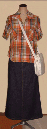 スタイリング
今年はこんな感じで夏を過ごすつもり。
ちょっと若すぎ？いいや、そんな事ない！これが私のスタイルじゃ！！