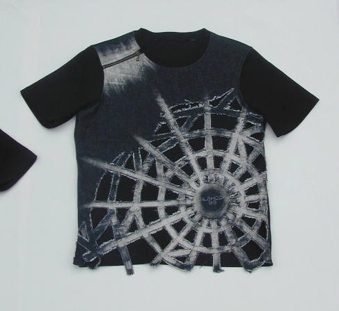 くもの巣・T-SHIRT