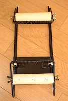 ビーズ織り機とはこんなもの。